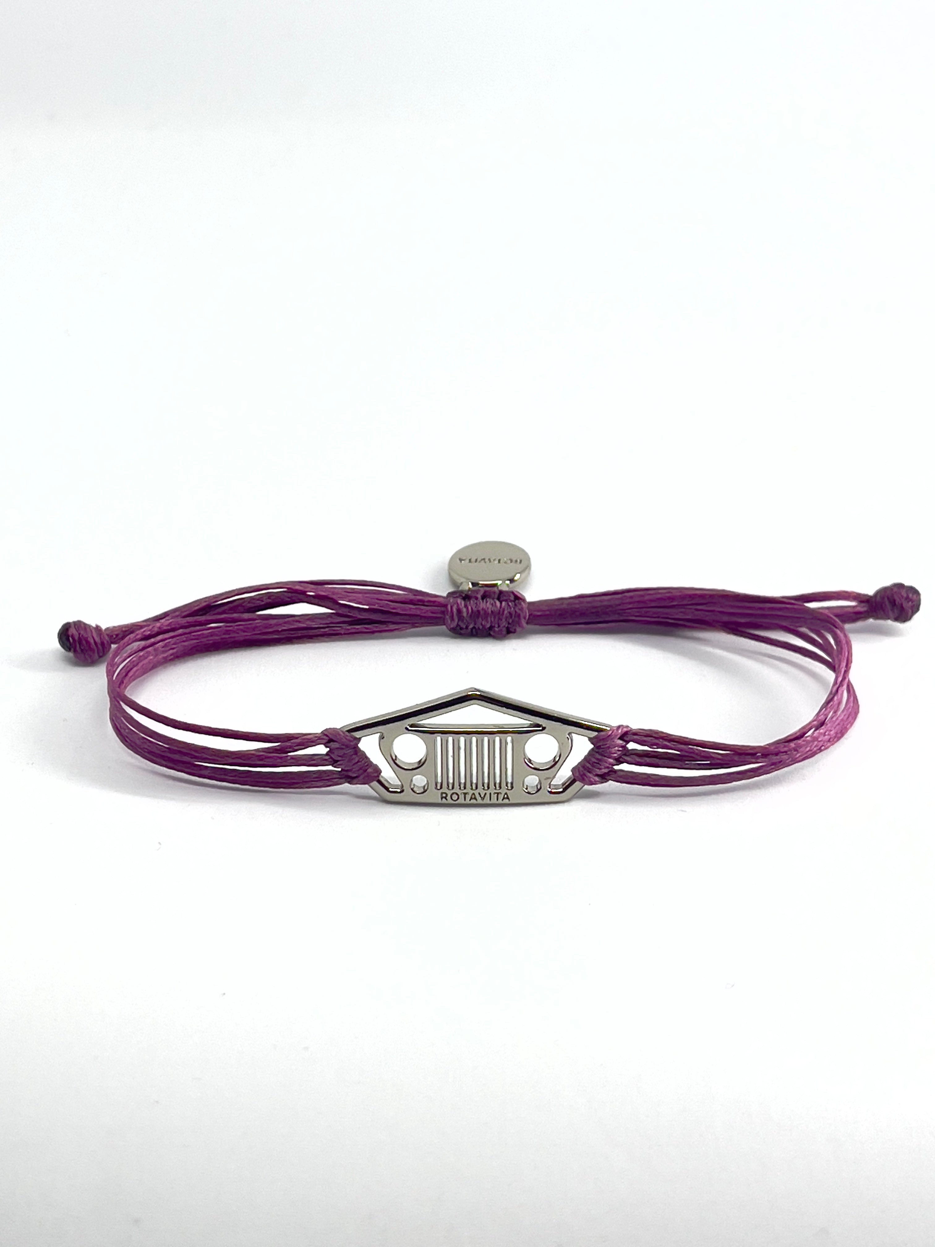 Stylish Jeep bracelet with roof tent