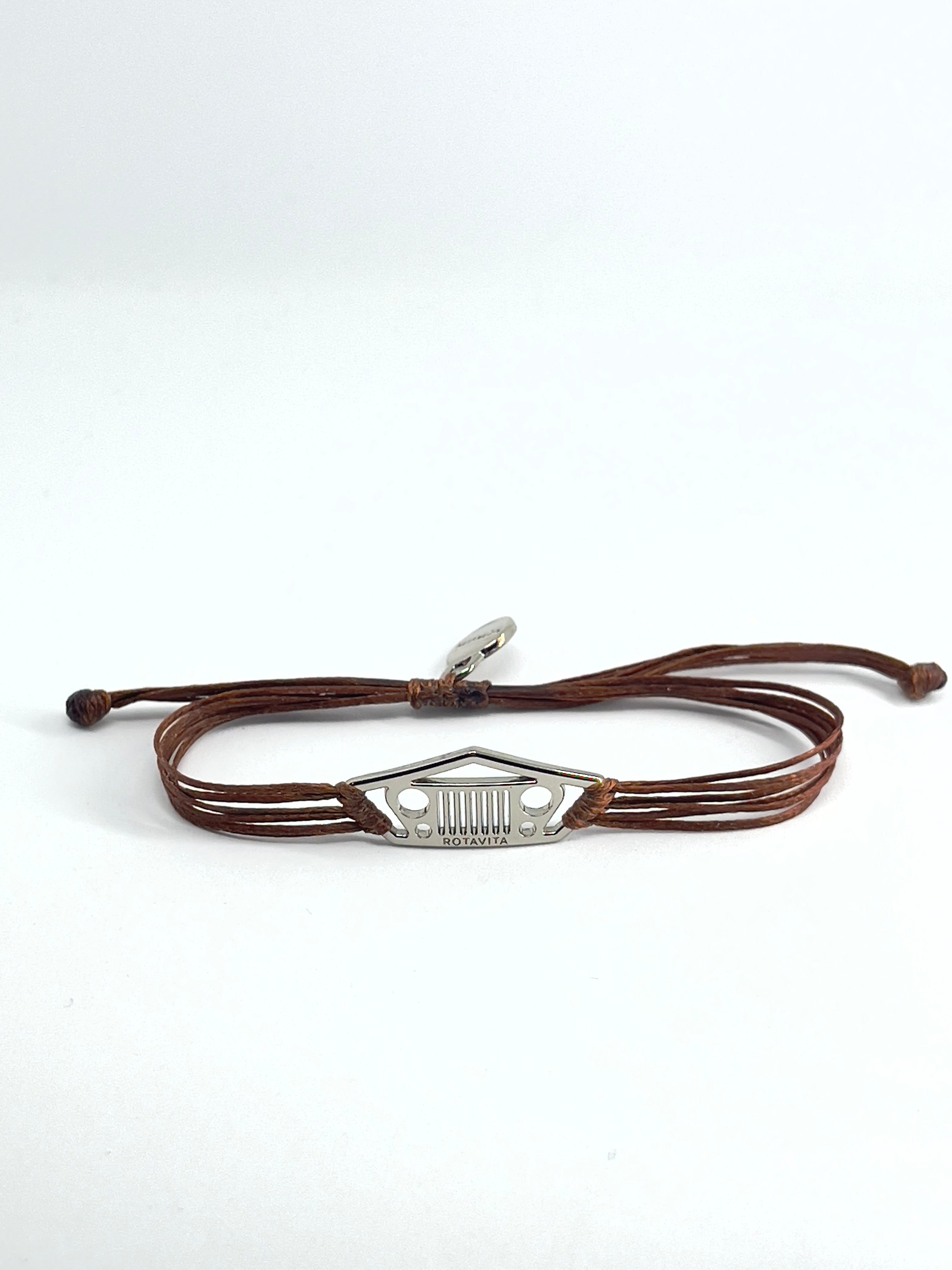 Stylish Jeep bracelet with roof tent